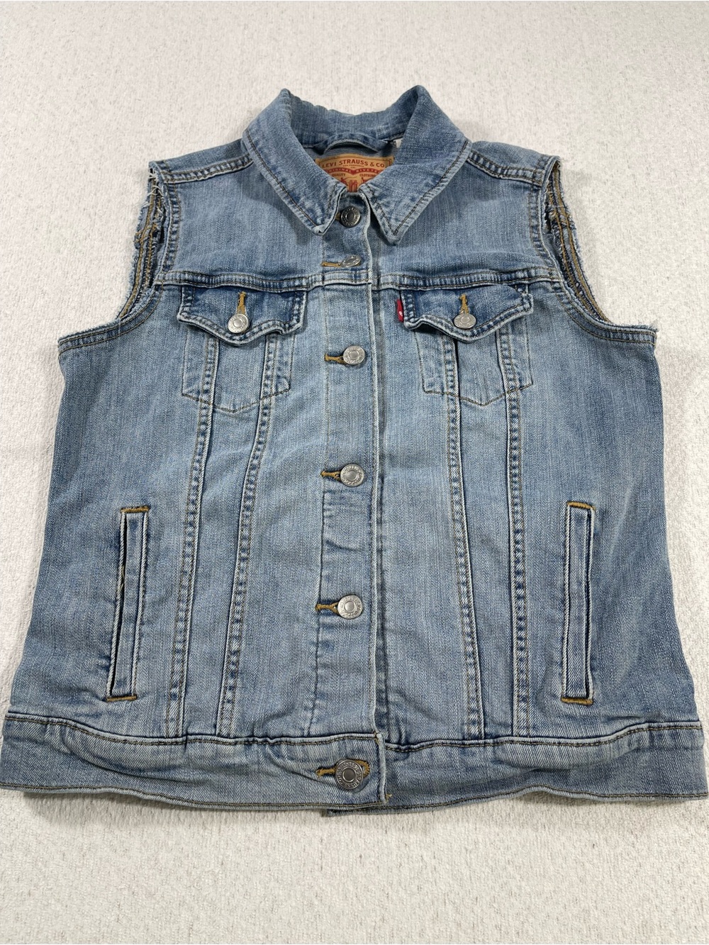 Levi's Women's Blue Sleeveless Button Front Vest w/ Pockets Cotton SzM.SKU#0692.